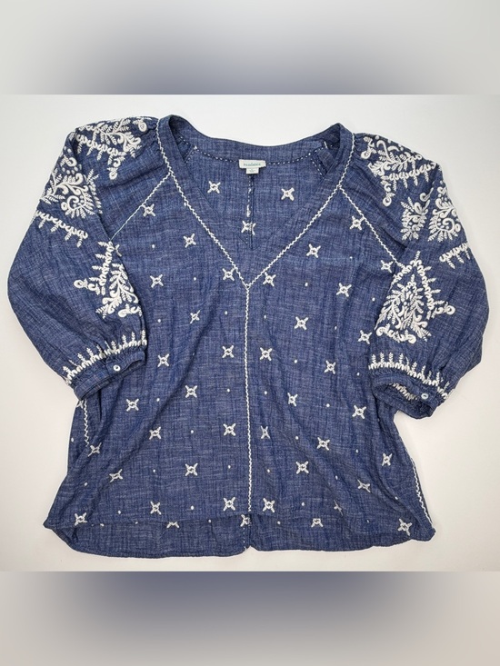 Sundance Tops - Sundance "Discover Beauty" embroidered denim chambray top GUC XL